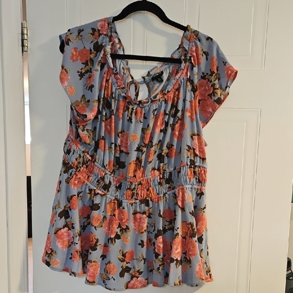 Torrid Womens 1X Plus size Floral Babydoll Top Short Sleeve  Size 1 stretch